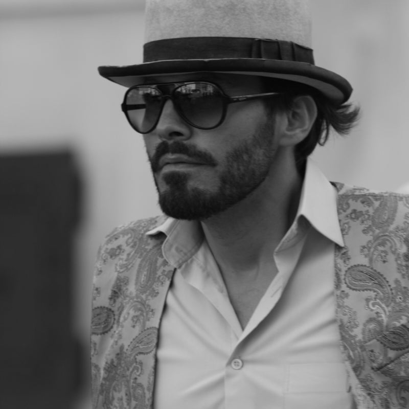 Movie-star or Coach driver?