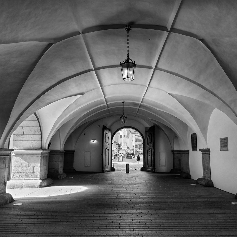 Passage to the Town hall