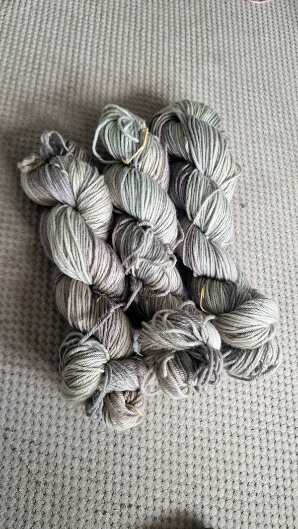 Skarpetkowa (Merynosek) DK 100g - Amazonit w skale (unikat)