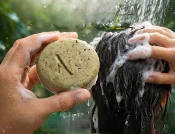 Shampoo sólido de romero crecimiento fuerte