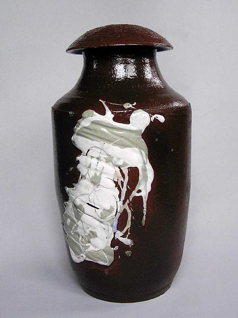 grote kast vaas met porselein decor 1