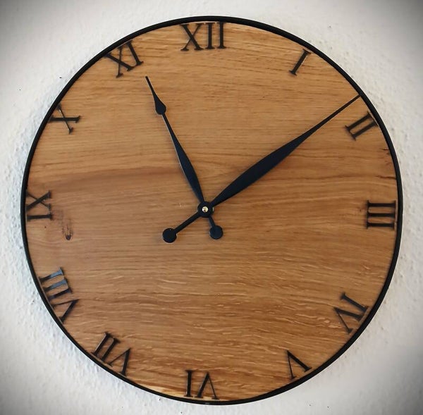 Eichenholz Wanduhr 40cm