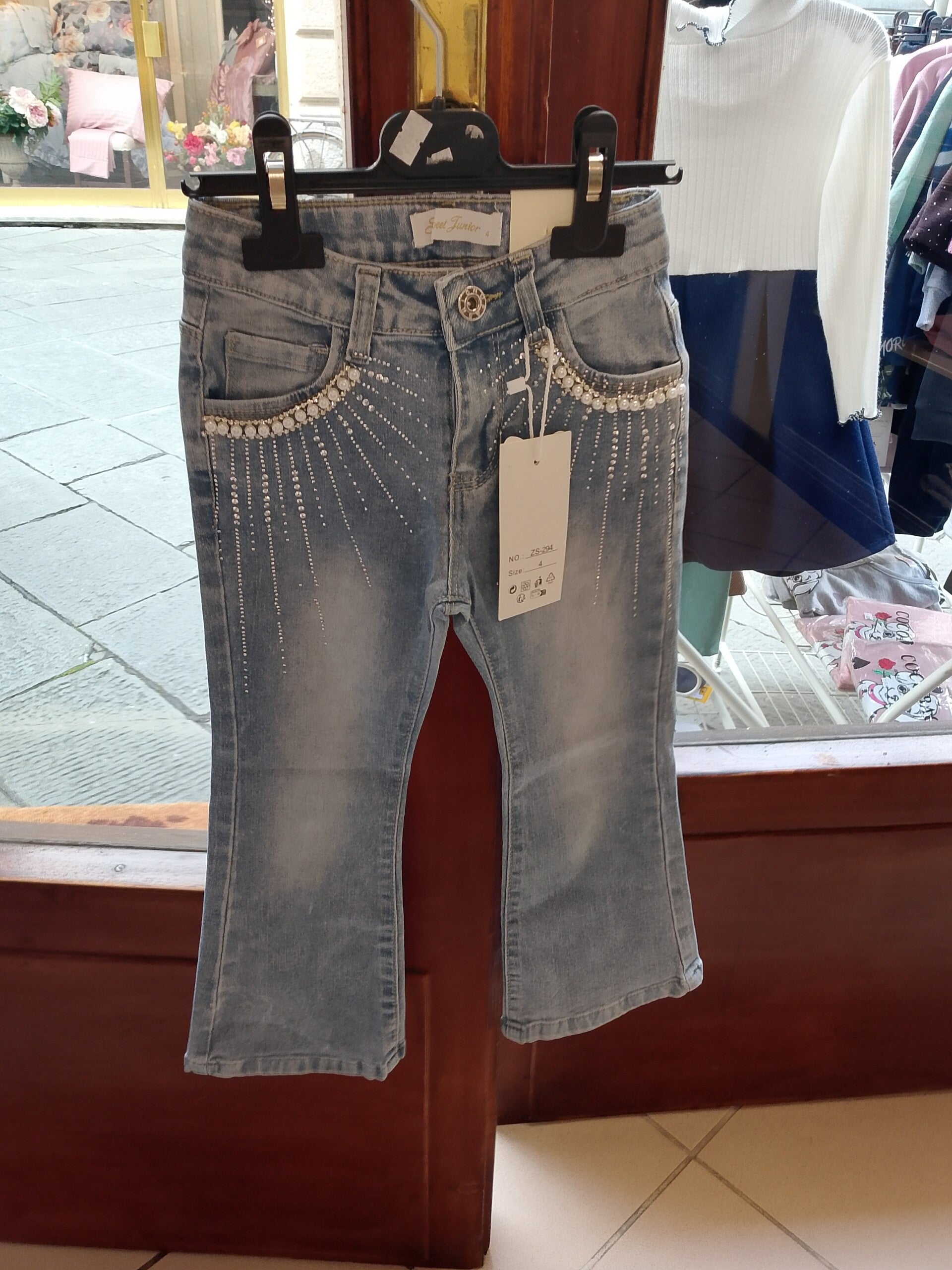 Jeans gioiello a zampa