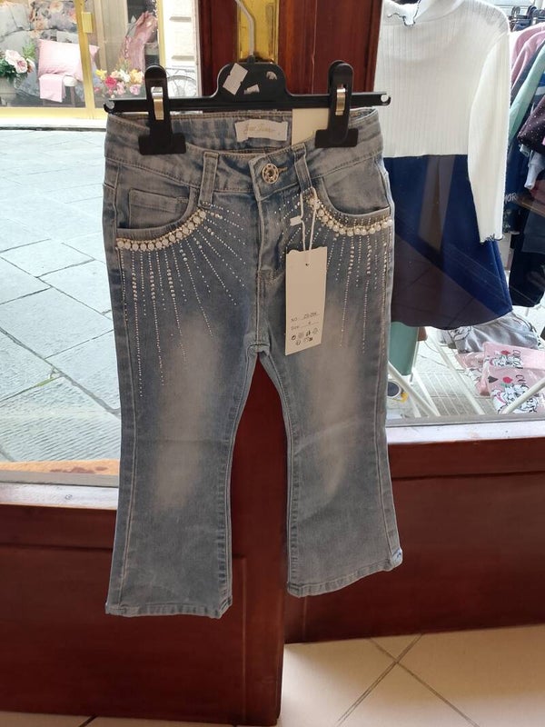 Jeans gioiello a zampa