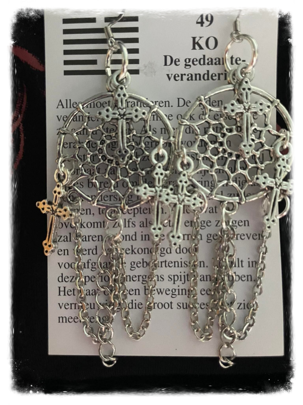 Oorbellen droomvanger met kruisjes