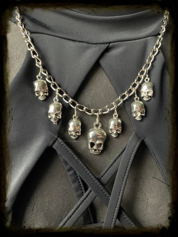 Skull chain