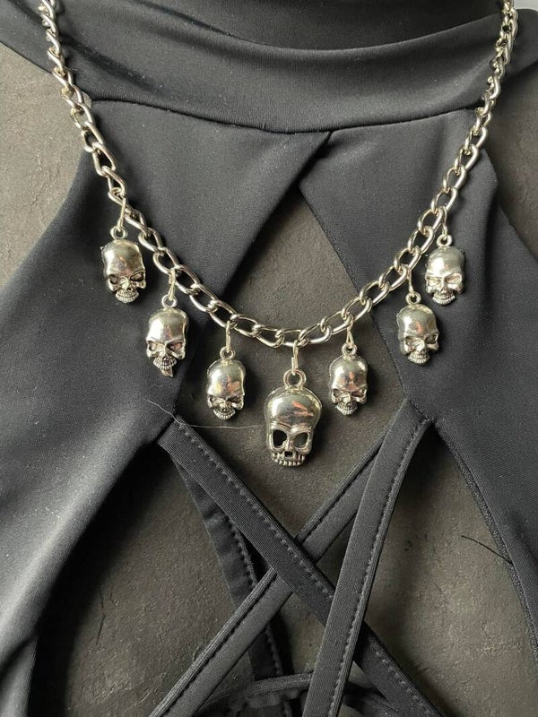 Skull chain