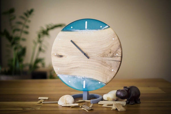 Horloge des marées UN APRÈS-MIDI À LA PLAGE