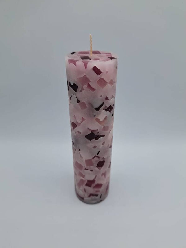 Mittelgrosse Kerze violette