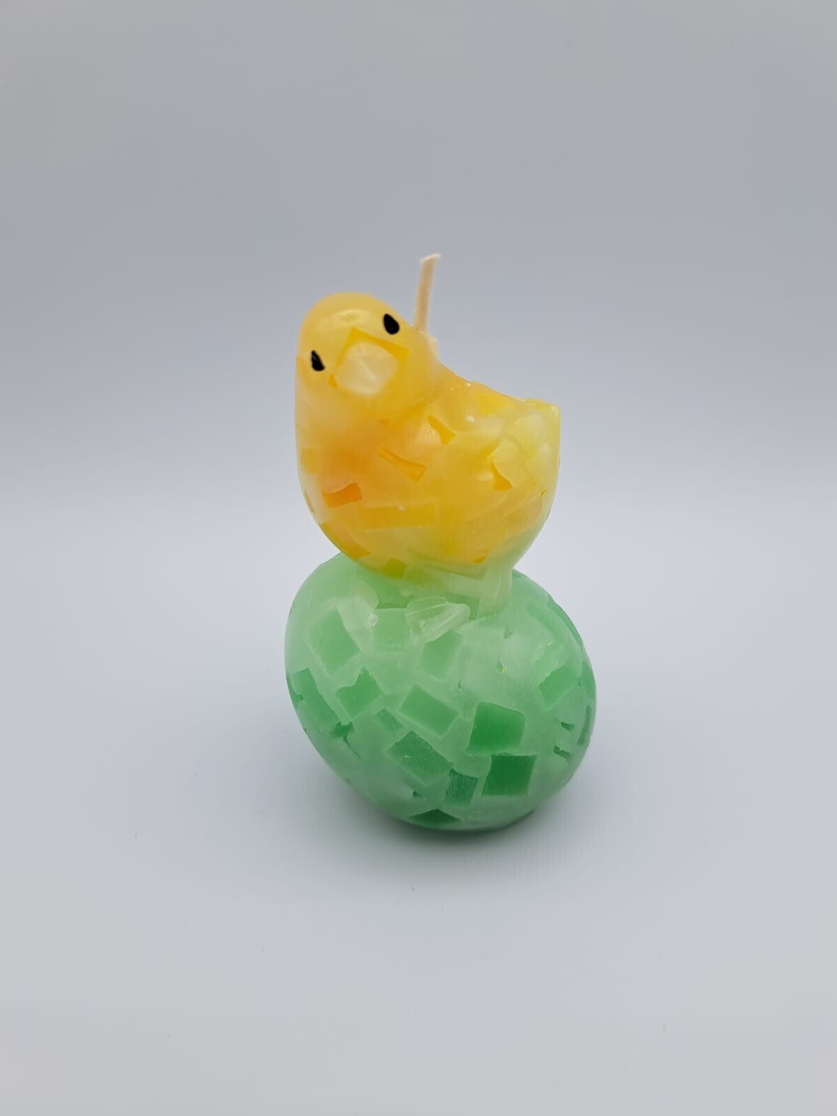 Kerze Huhn stehend mit Ei gelb/grün