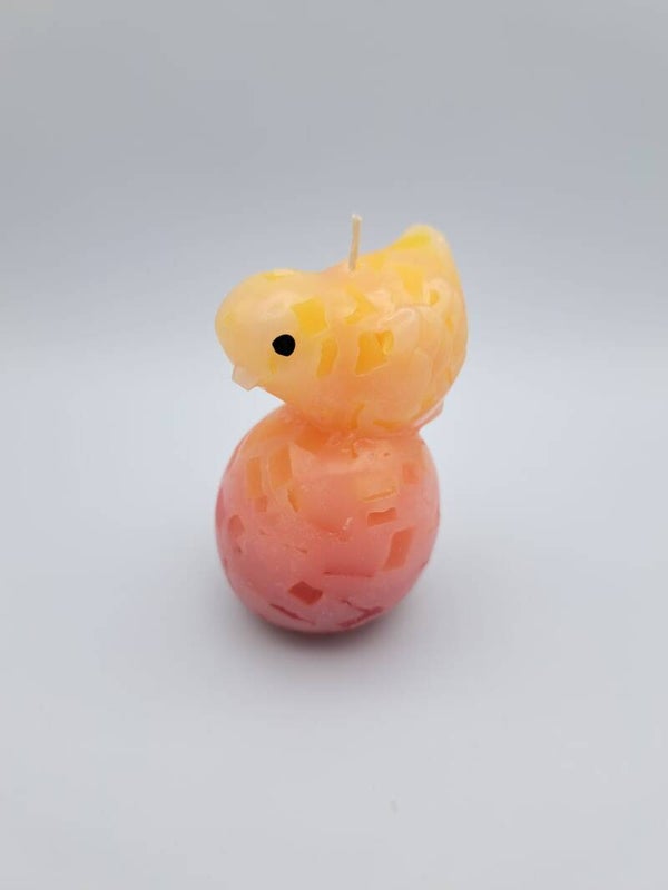 Kerze Huhn pickend mit Ei rot/orange