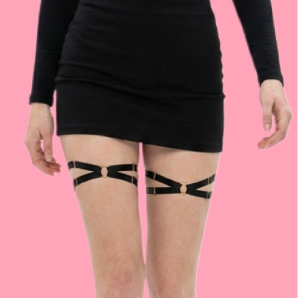 Two Black Criss‑Cross Thigh Strap Harness