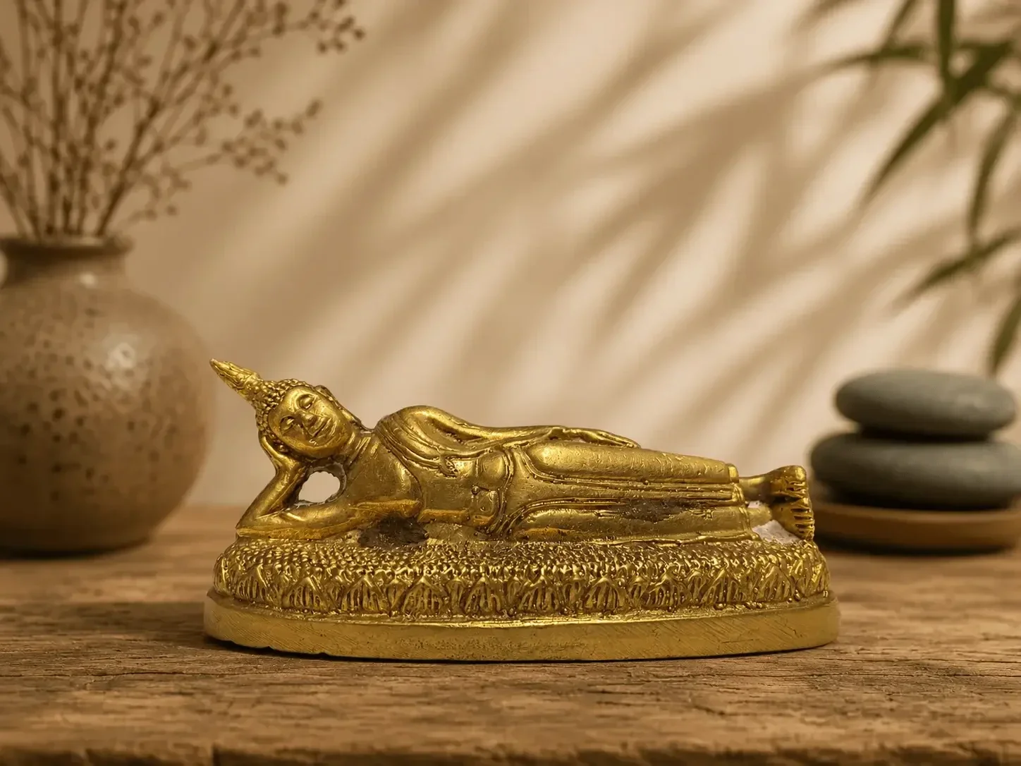 Vergulde Dinsdag Boeddha Pang Sai Yat Thailand – 9 cm