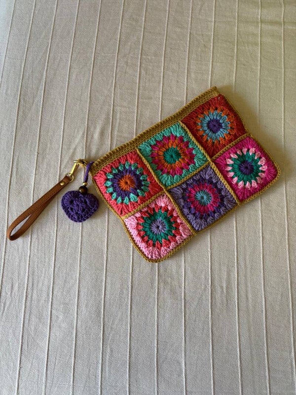 BOLSO DE MANO BETANIA Gama vibrante