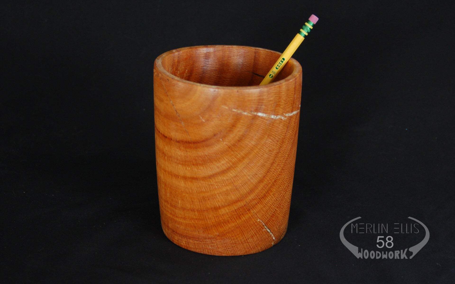 Oak pencil holder - 58
