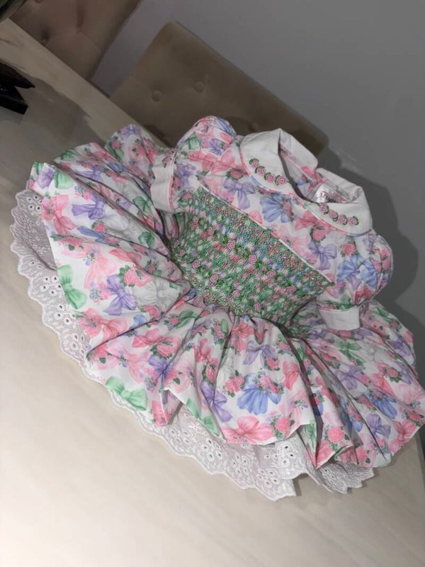 Pretty Little Bow