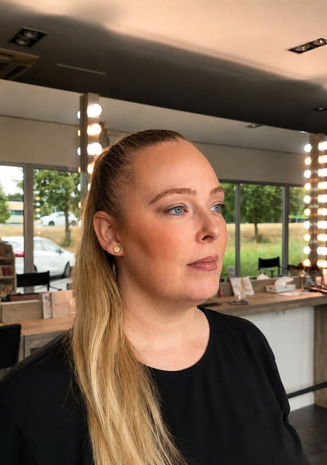 Natuurlijke bruidsmake-up met zachte warme tinten door Bridal Touch