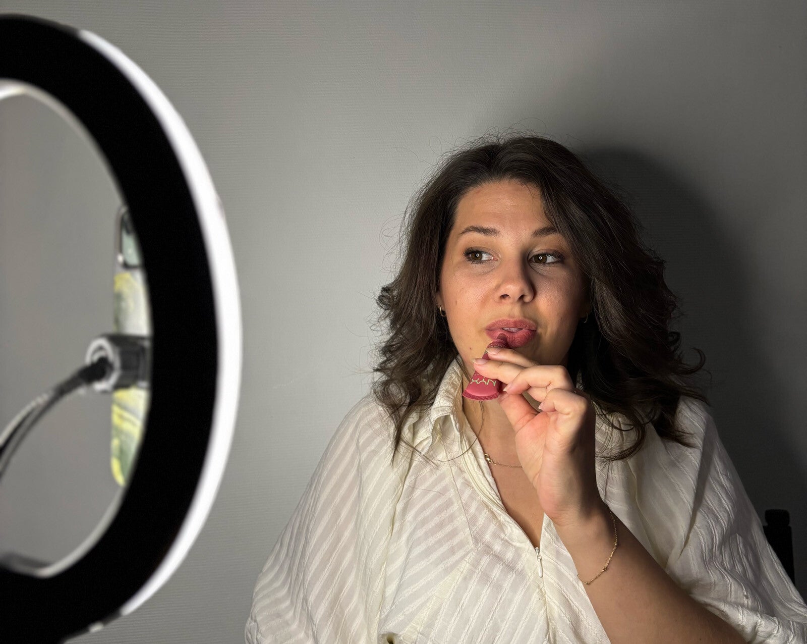 Verfijnde bruidsmake-up op maat voor een natuurlijke uitstraling