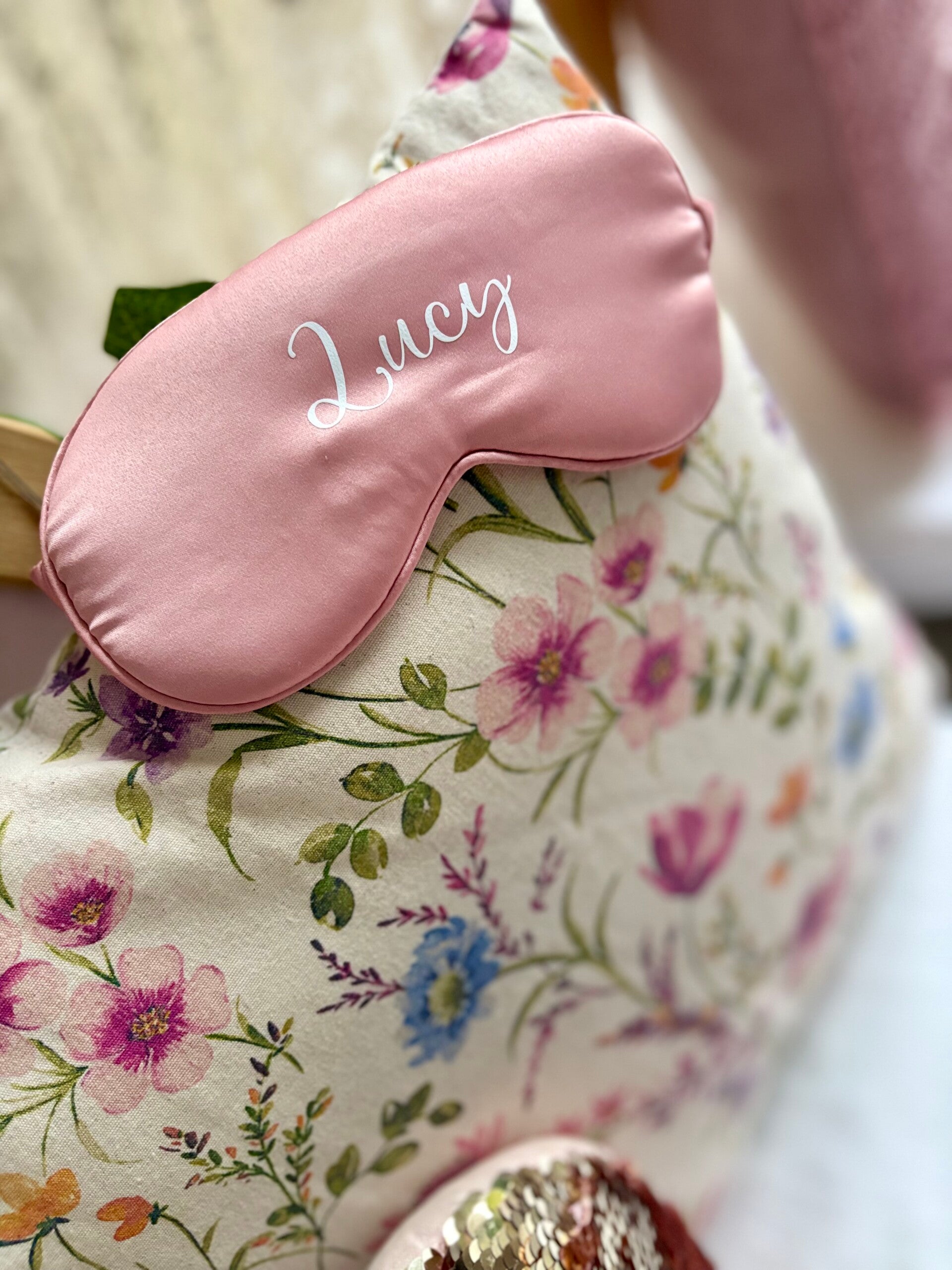 Game on Teepee sleepover parties in Manchester, Cheshire Stockport and High Peak, Derbyshire