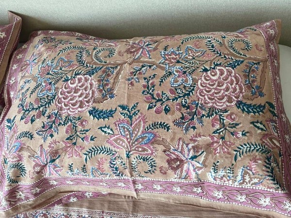 Radha Cushion Cover