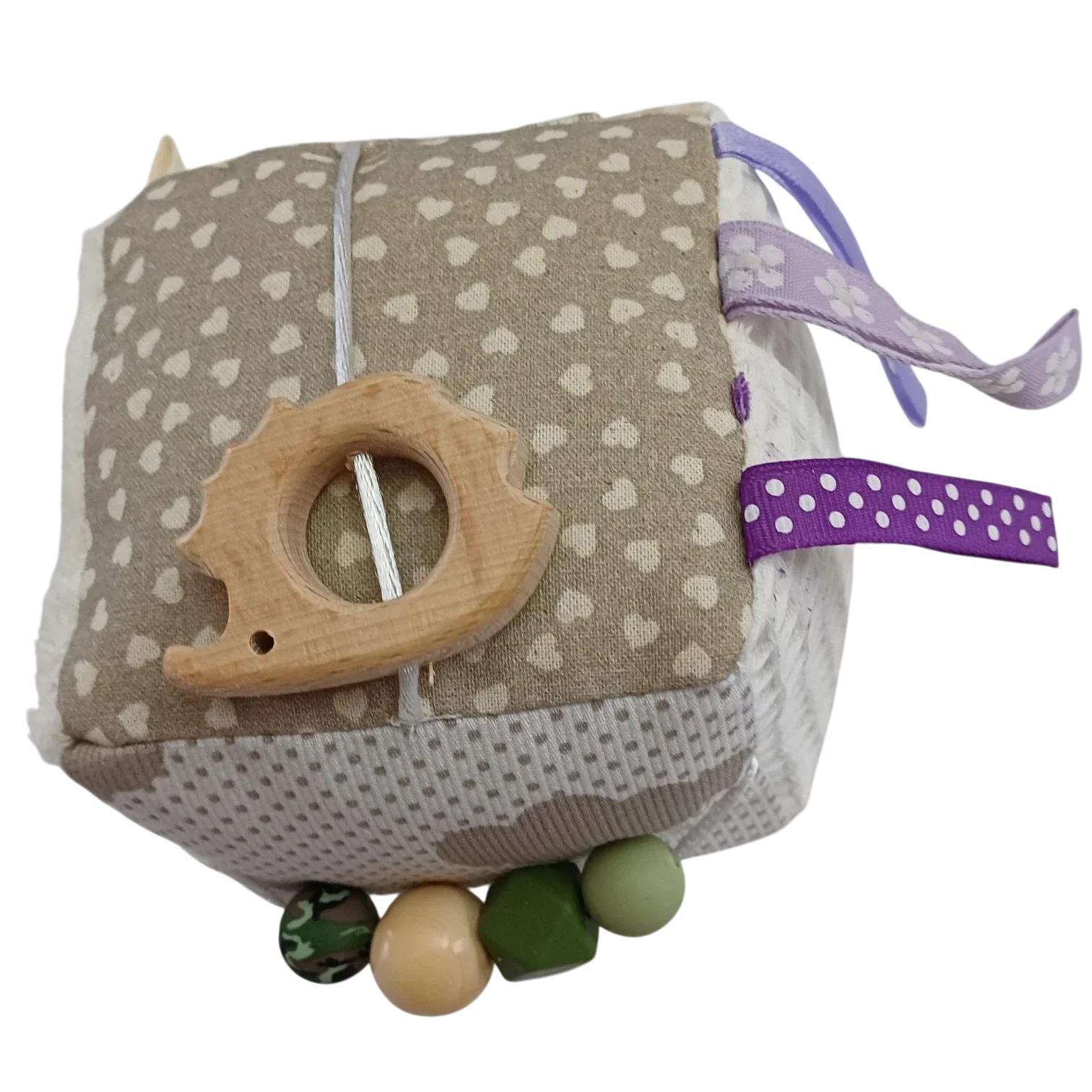 CUBO SENSORIAL CORAZONES Y NUBES