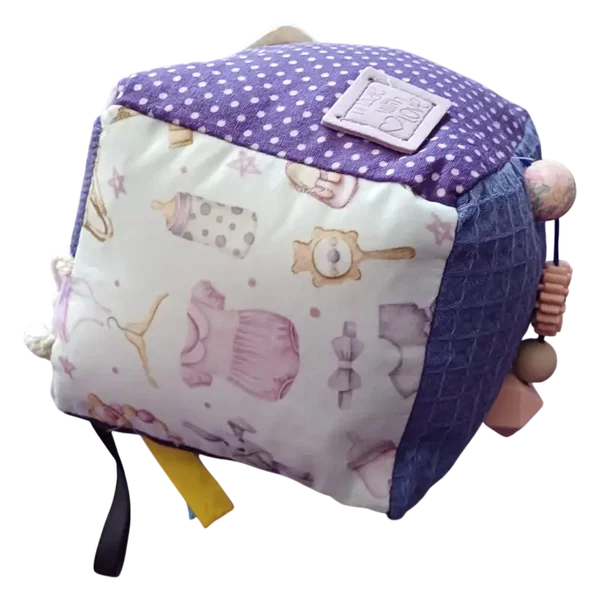 CUBO SENSORIAL JUGUETES MALVA