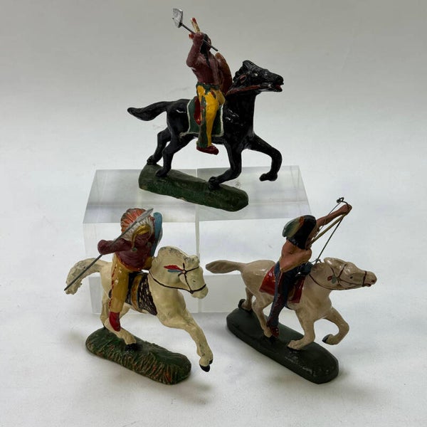 Lot de 3 figurines jouet indiens à cheval (40W-26)
