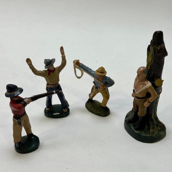 Lot de 4 figurines jouet Cow-boys NB Belgium (41W-26)