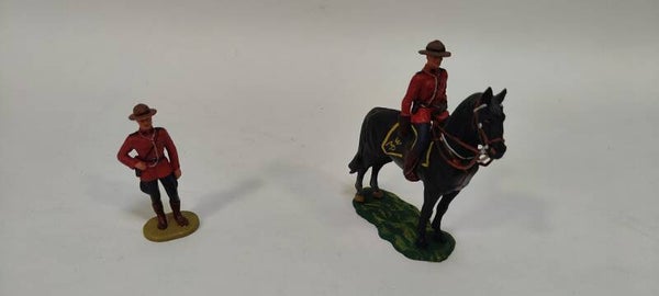 Lot de 2 figurines soldats police montée Elastolin (OB143)
