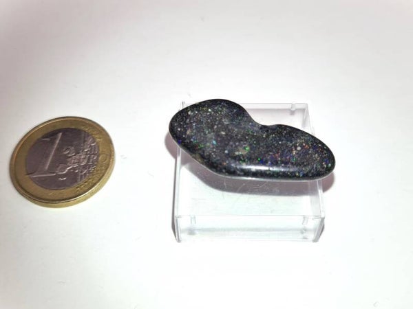 Honduras Opal / Schwarzer Matrix Opal, Handschliff, 4,4g / 22,0ct