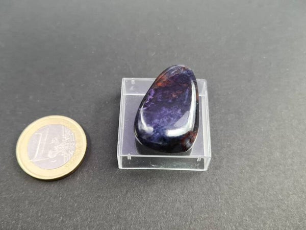 Sugilith-Richterit, Anhänger gebohrt, Rarität, AA-Qualität, 11,95g