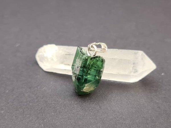Turmalin indigoblau, Indigolith, Anhänger mit Stiftöse aus 925er Silber