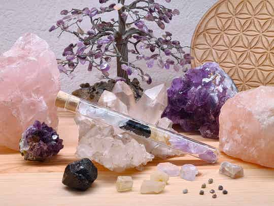 Wassersteinmischung 11 "Läuterung und Klärung“, Amethyst, Roh-Diamant, Fluorit, Topas, Turmalin Schörl, Reagenzglasmethode