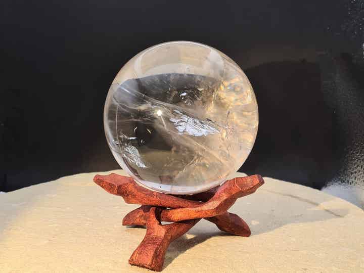 Rauchquarz Kugel, hell und klar, 1002g, 90mm