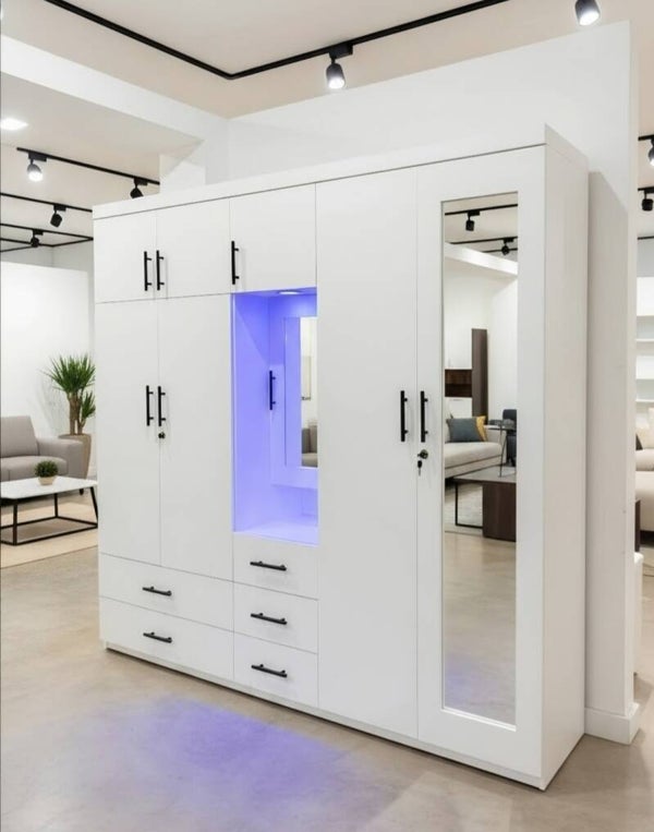 Bedroom Closet "Snow White" with LED Light