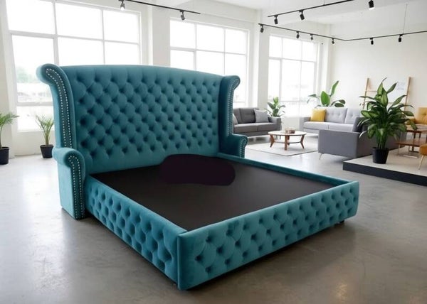 King/Queen Bed "Blue Eyes"