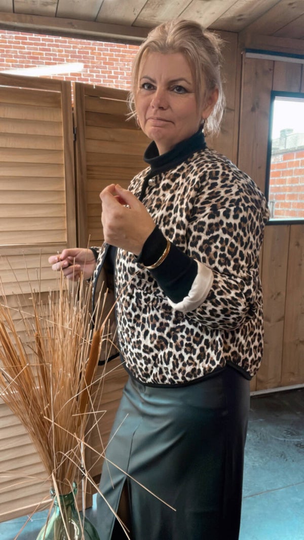 Tof animal jasje🖤