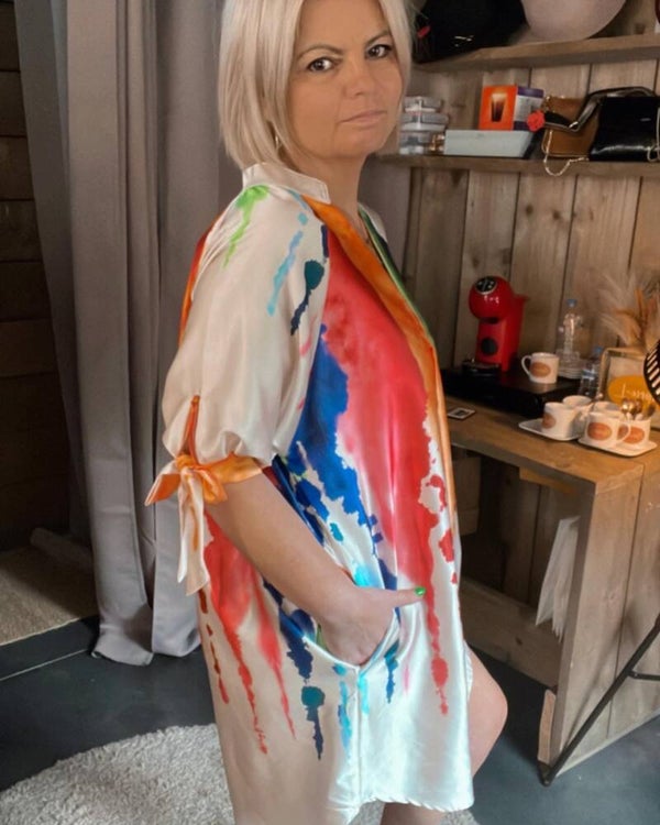 Short satin dress 💚❤️💛🧡💙