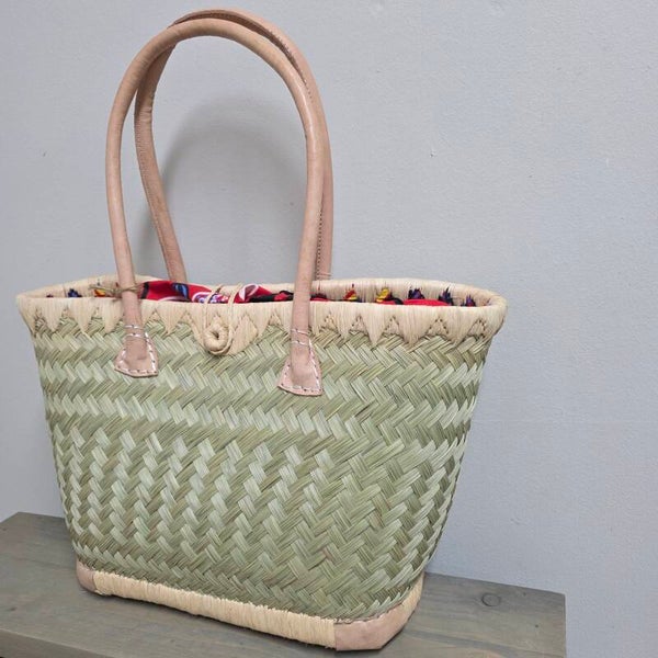 Mand naturel met rood in m