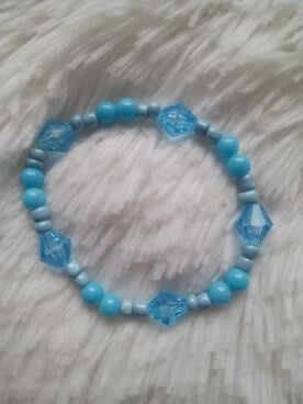 Armbandje blauw