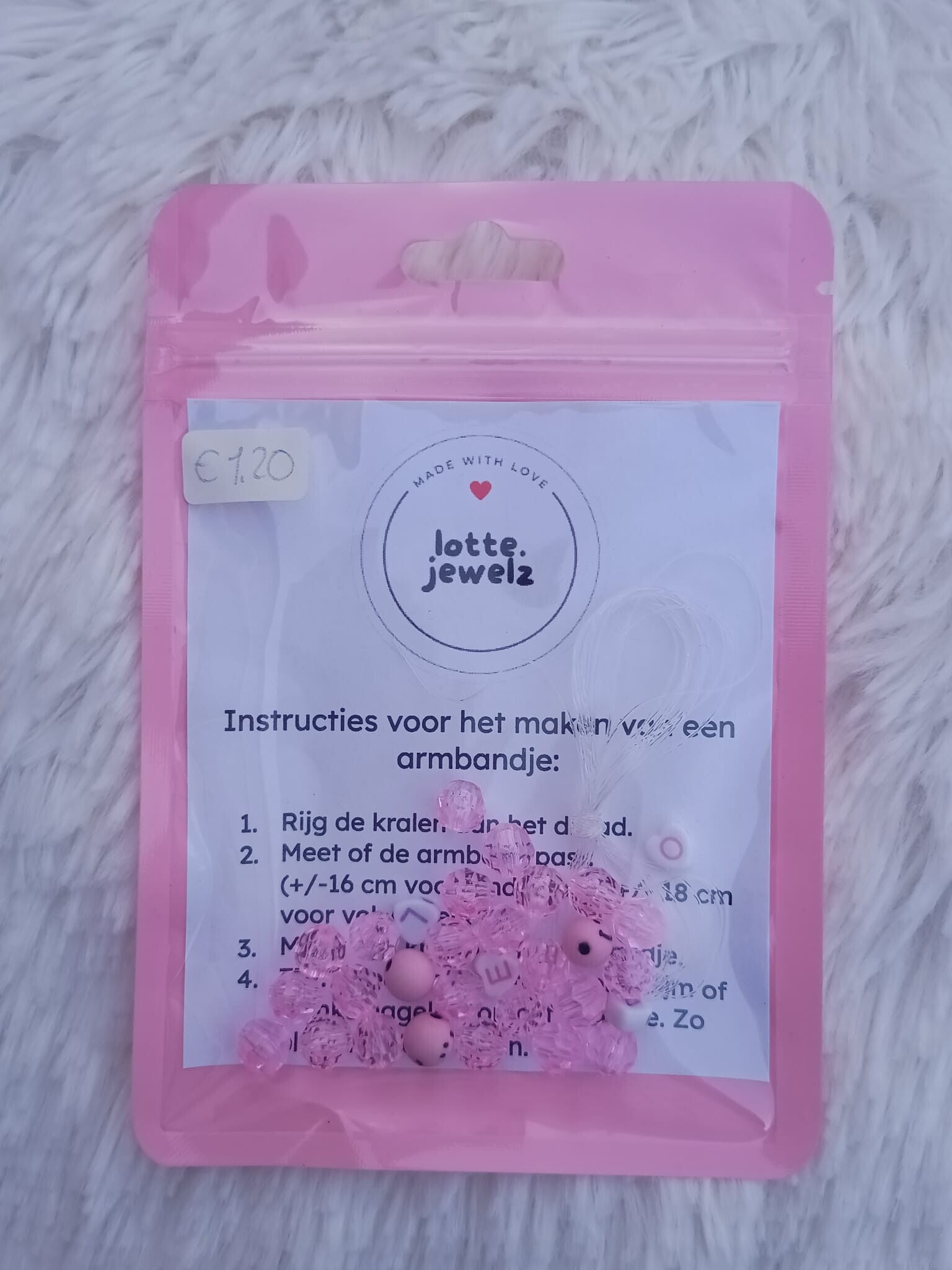 Doe het zelf - licht roze en letters