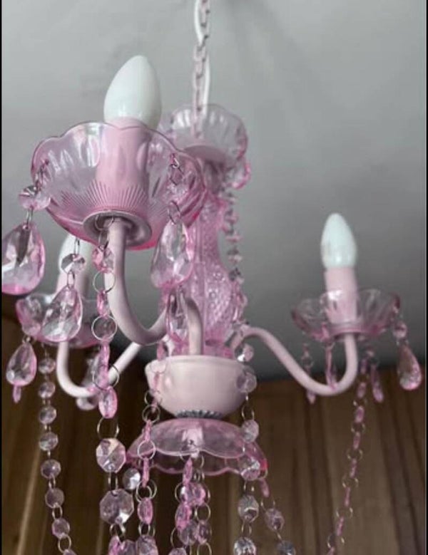 LAMPADARI IN RESINA SINTETICA
