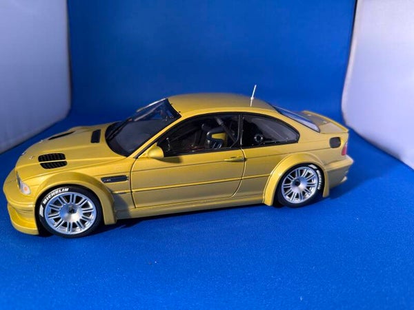 BMW E46 M3 GTR 2001 Street Version Phoenix Gelb - 1/18 Minichamps