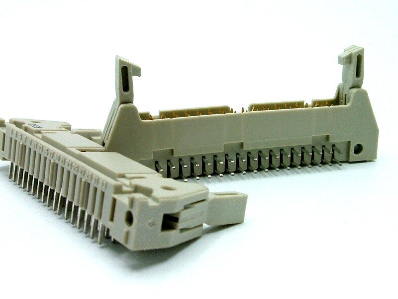 Embase HE10 - Coudée Mâle 34 Pts