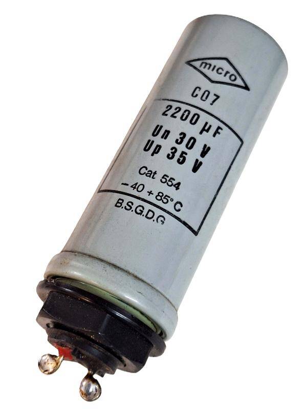 Condensateur Aluminium - 2200MF 30V