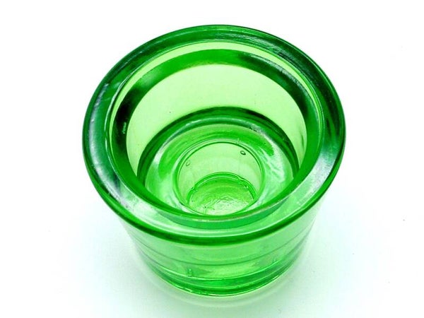 Bougeoir simple en verre vert