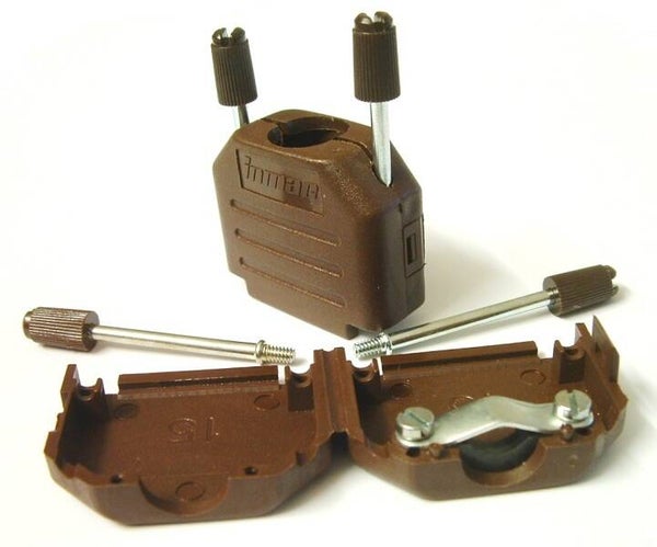 Capot SUB-D15 Plastique