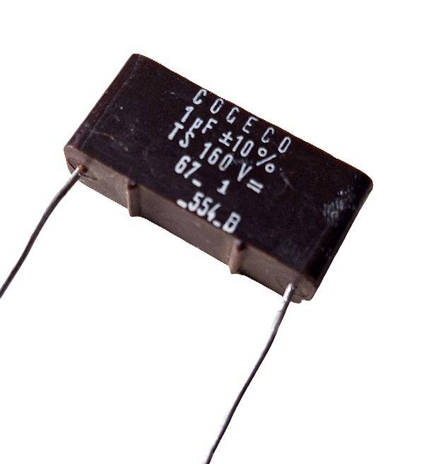 Condensateur Film - 1MF 160V
