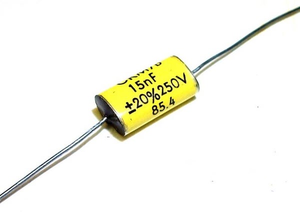 Condensateur Film - 15NF 250V