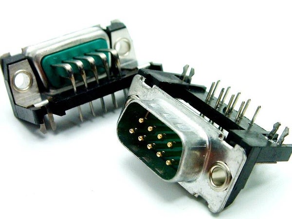 Embase SUB-D Mâle Coudée 9 Pts